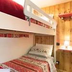 シャレー Maison Du Coeur - Bien-etre Challand Saint Anselme